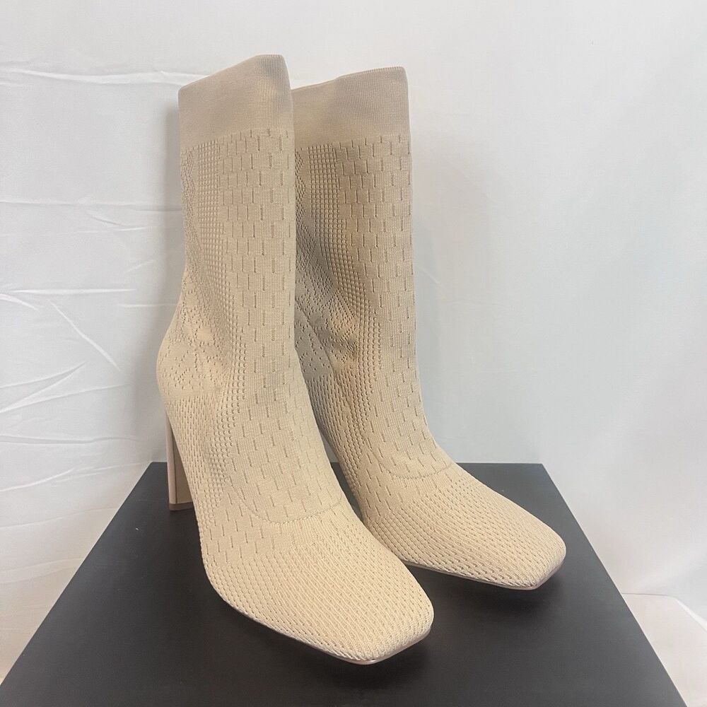 NWT Charles David Women Matera Square Toe Knit Boots Size 8.5